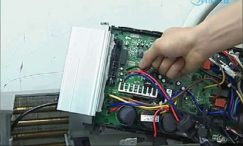 尖山美的空调电话是多少